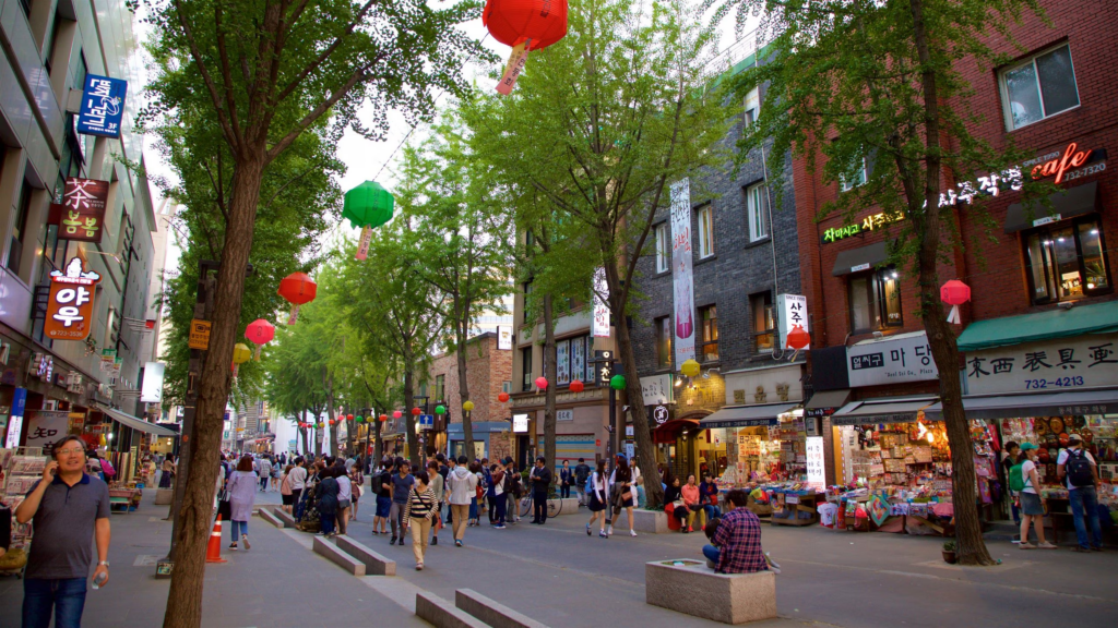 Insadong traditional street