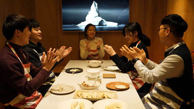 Social Dining