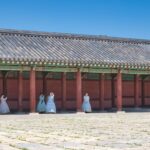 한복 화보 시골 마을 야외 촬영 전통 한복 인물 컷