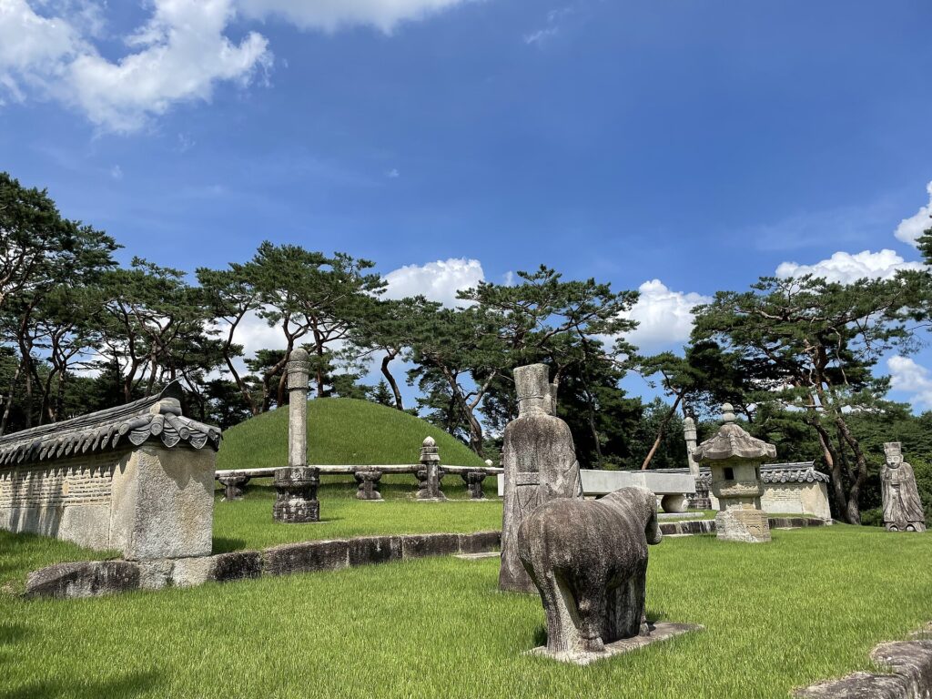 Joseon royal tombs tour — Yeoju Yeongneung (joint tomb of King Sejong)
