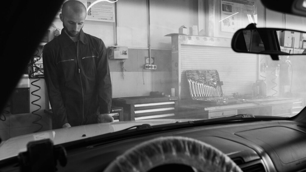 Used car inspection checklist - checking brake pad wear condition