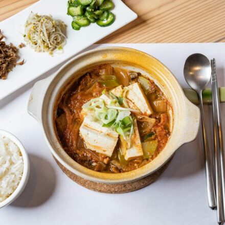 한국 비건 채식 식당 두부 야채 한 상