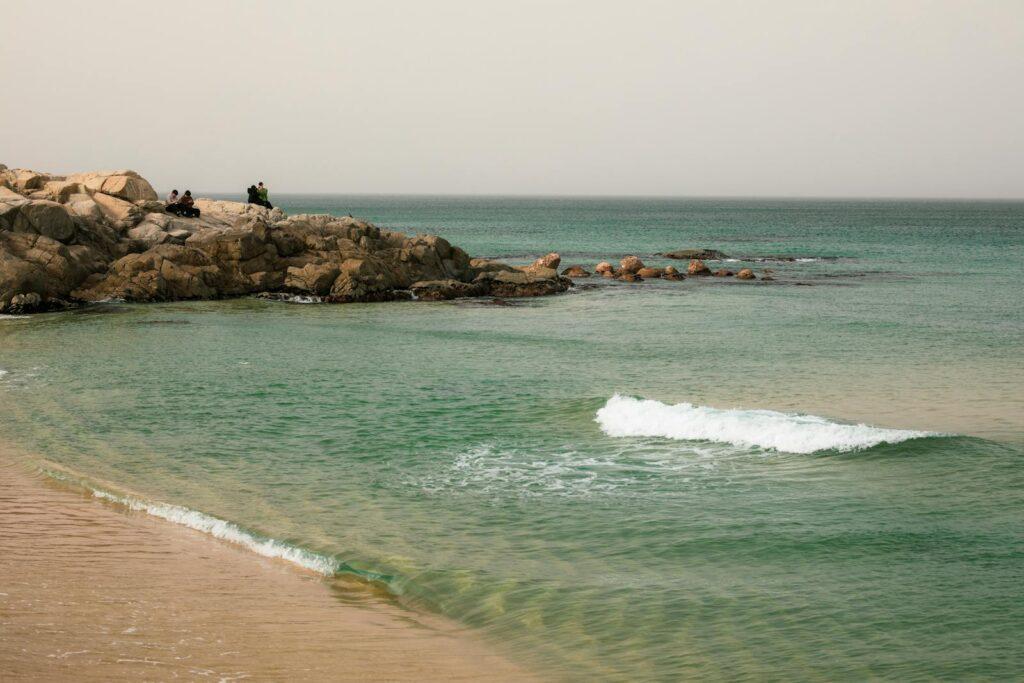 Yangyang surfing quiet line — a peaceful East Sea coastal scene (Pexels)